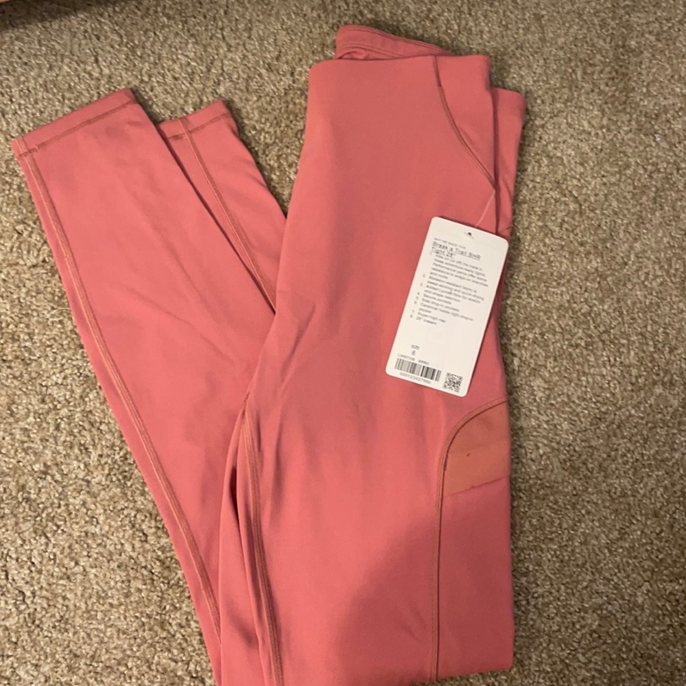 NWT Lululemon Break a Trail leggings